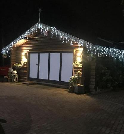 קובנטרי Log Cabin מראה חיצוני תמונה