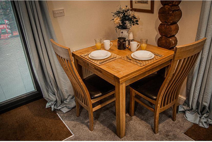קובנטרי Log Cabin מראה חיצוני תמונה